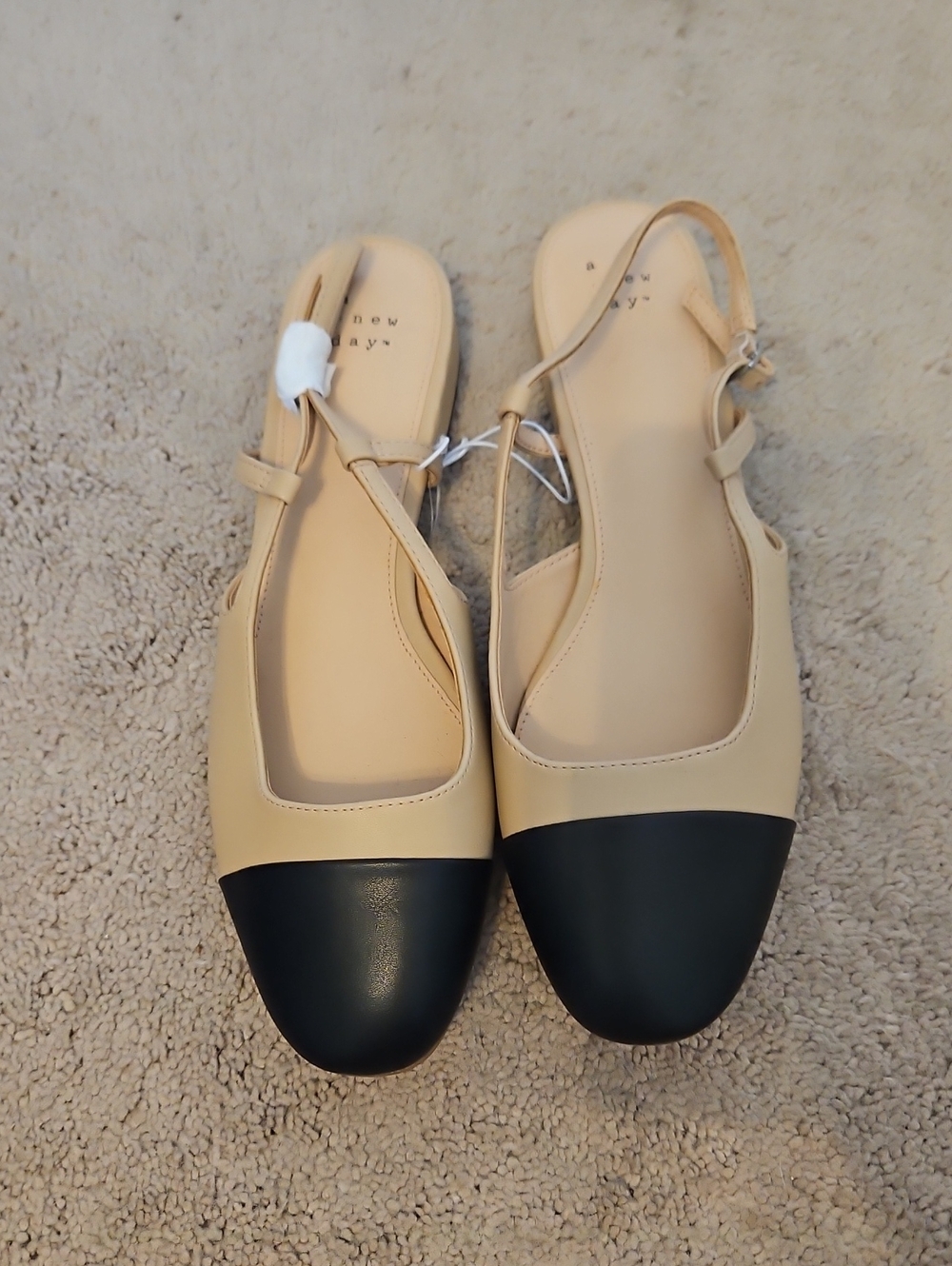 NWOT a new day Maxine Beige and Black Two-Tone Slingback Flats